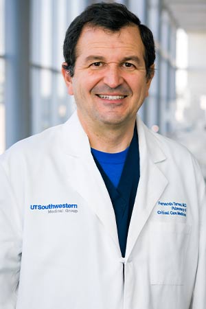 Fernando Torres, M.D., Medical Director of Lung Transplantation